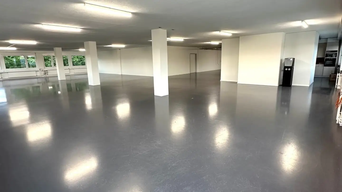 Immeuble mixte à louer - Riedwiesenstrasse 23, 8305 Dietlikon - Photo 3