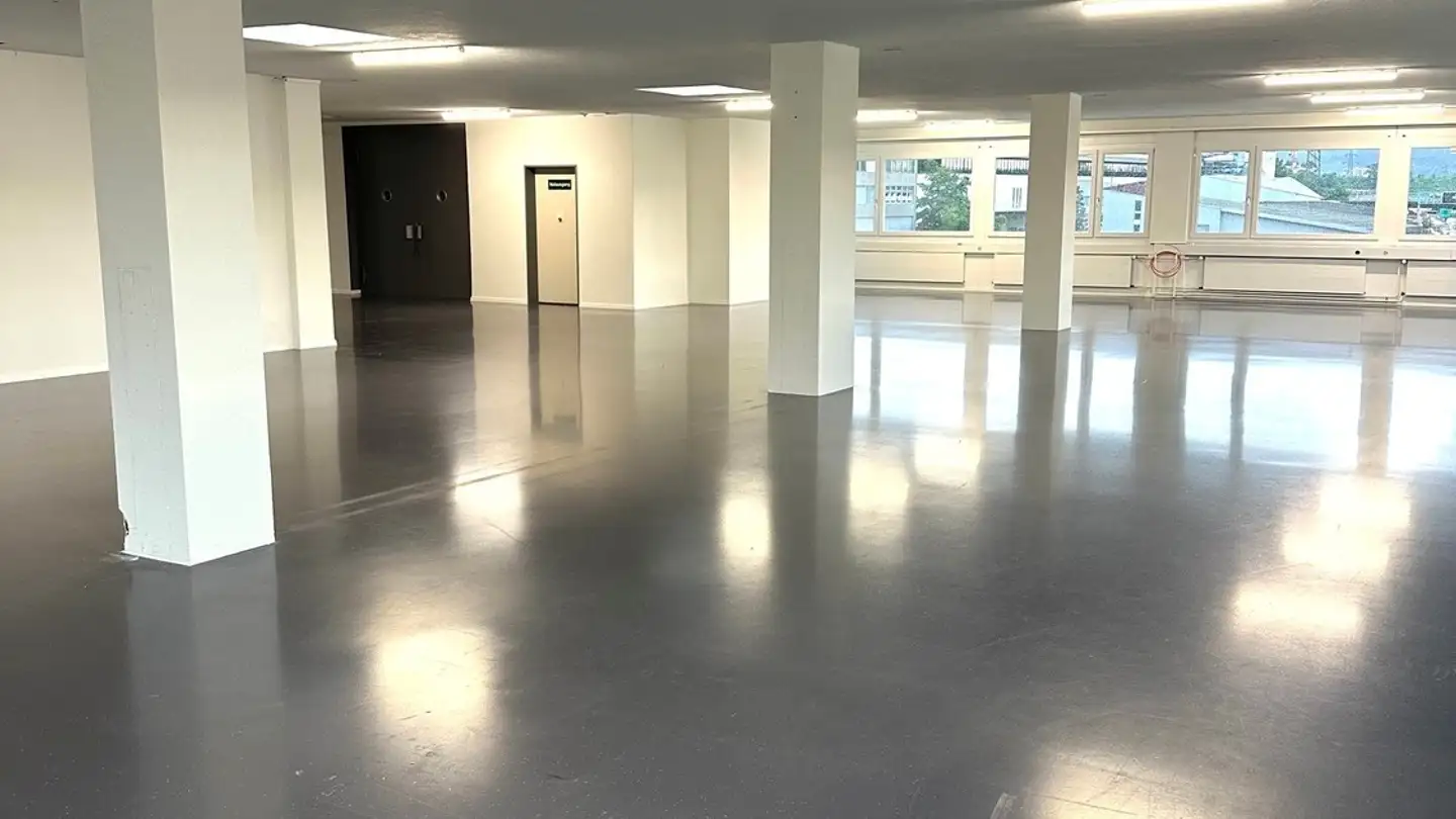 Immeuble mixte à louer - Riedwiesenstrasse 23, 8305 Dietlikon - Photo 4