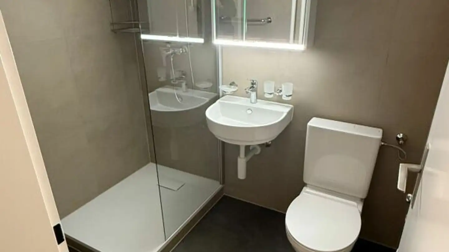 Apartment for rent - Leewinkel 15, 8154 Oberglatt ZH - Photo 3