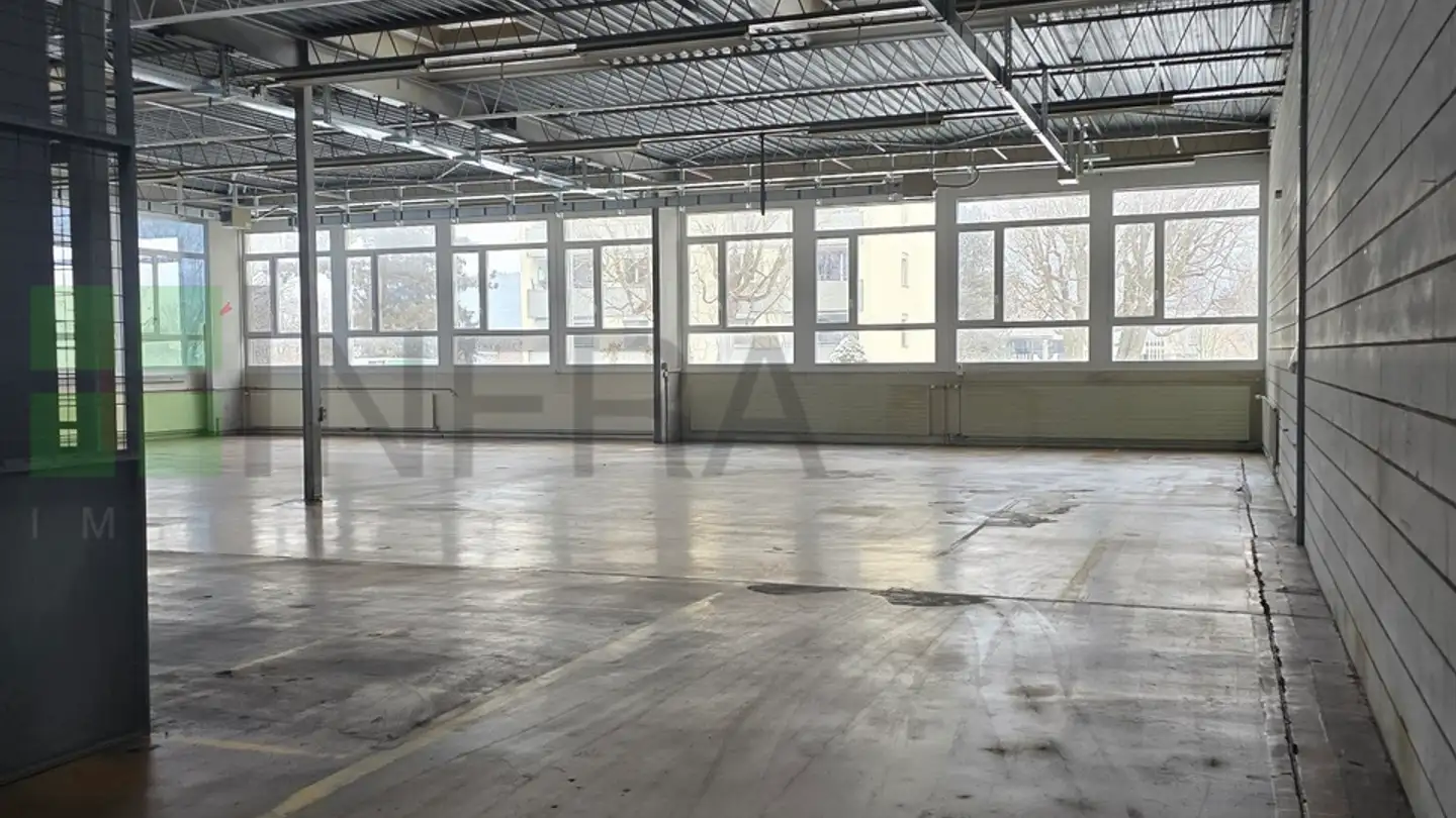 Geschäft mieten - Route De La Communance 26, 2800 Delémont