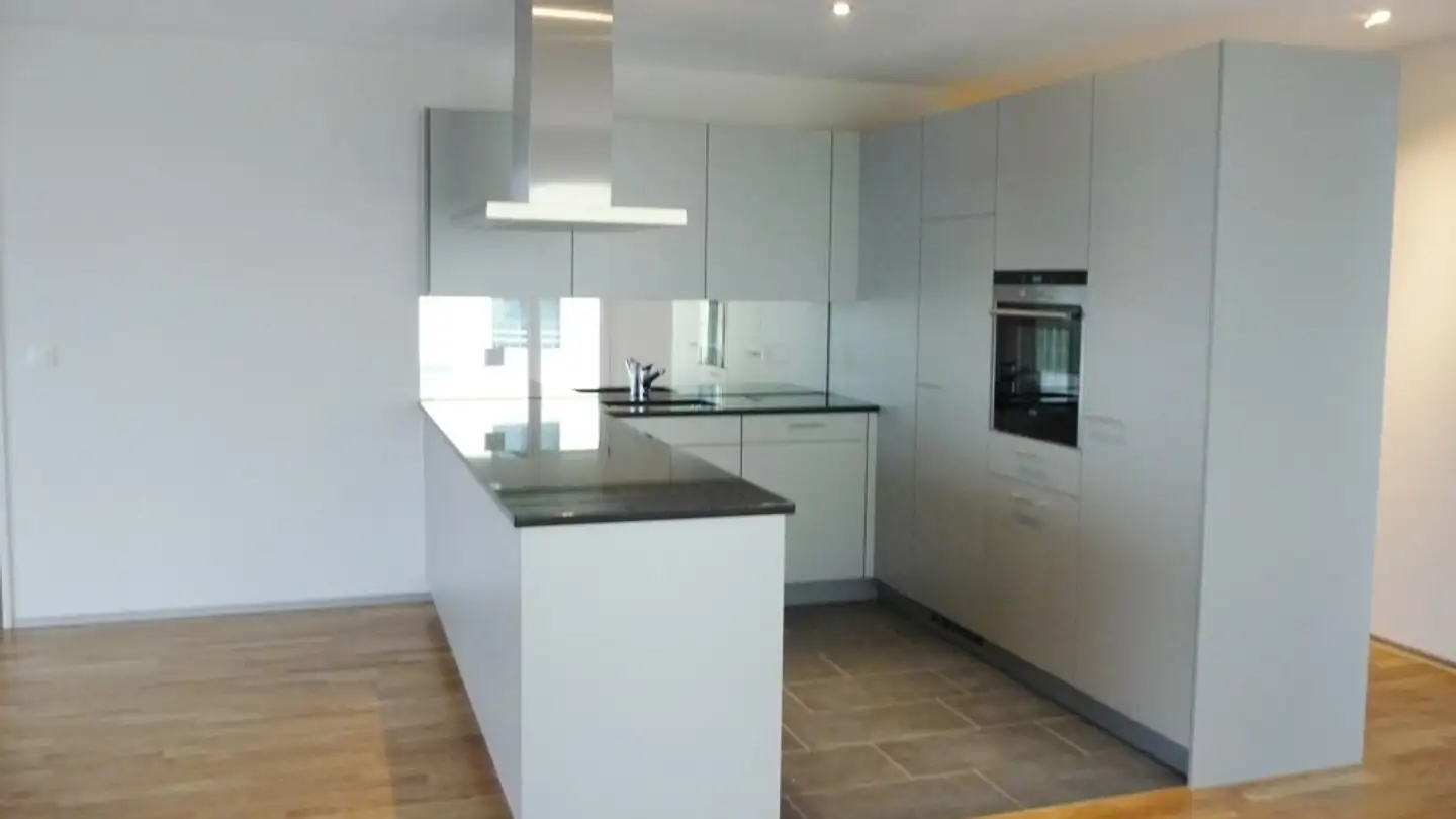 Appartement à louer - Bawarträbe 8, 3274 Hermrigen