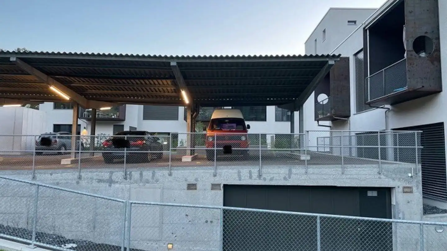 Outdoor parking space for rent - 8134 Adliswil