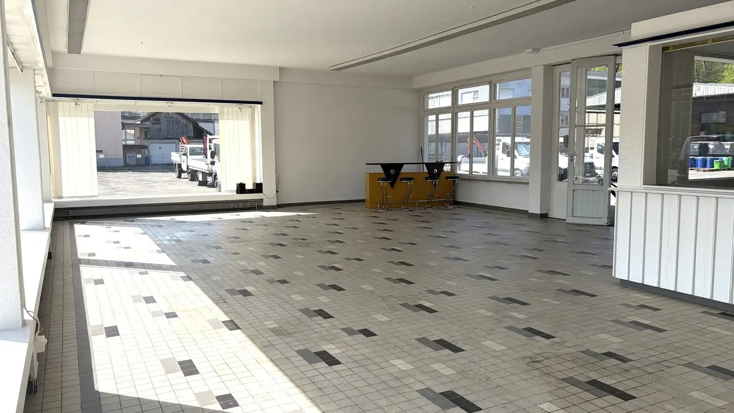 Gewerbe mieten - Zürcherstrasse 254, 8406 Winterthur - Foto 2
