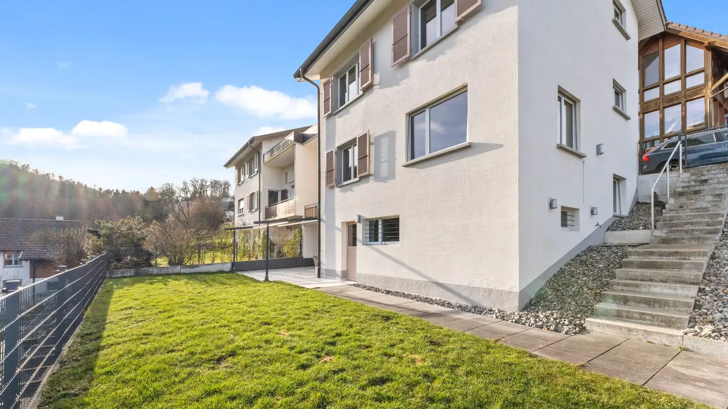 Single house for sale - Bärglistrasse 9, 2558 Aegerten
