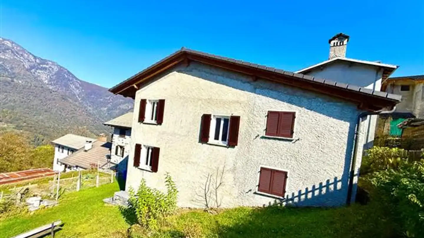Einfamilienhaus kaufen - Via Crup, 6657 Palagnedra