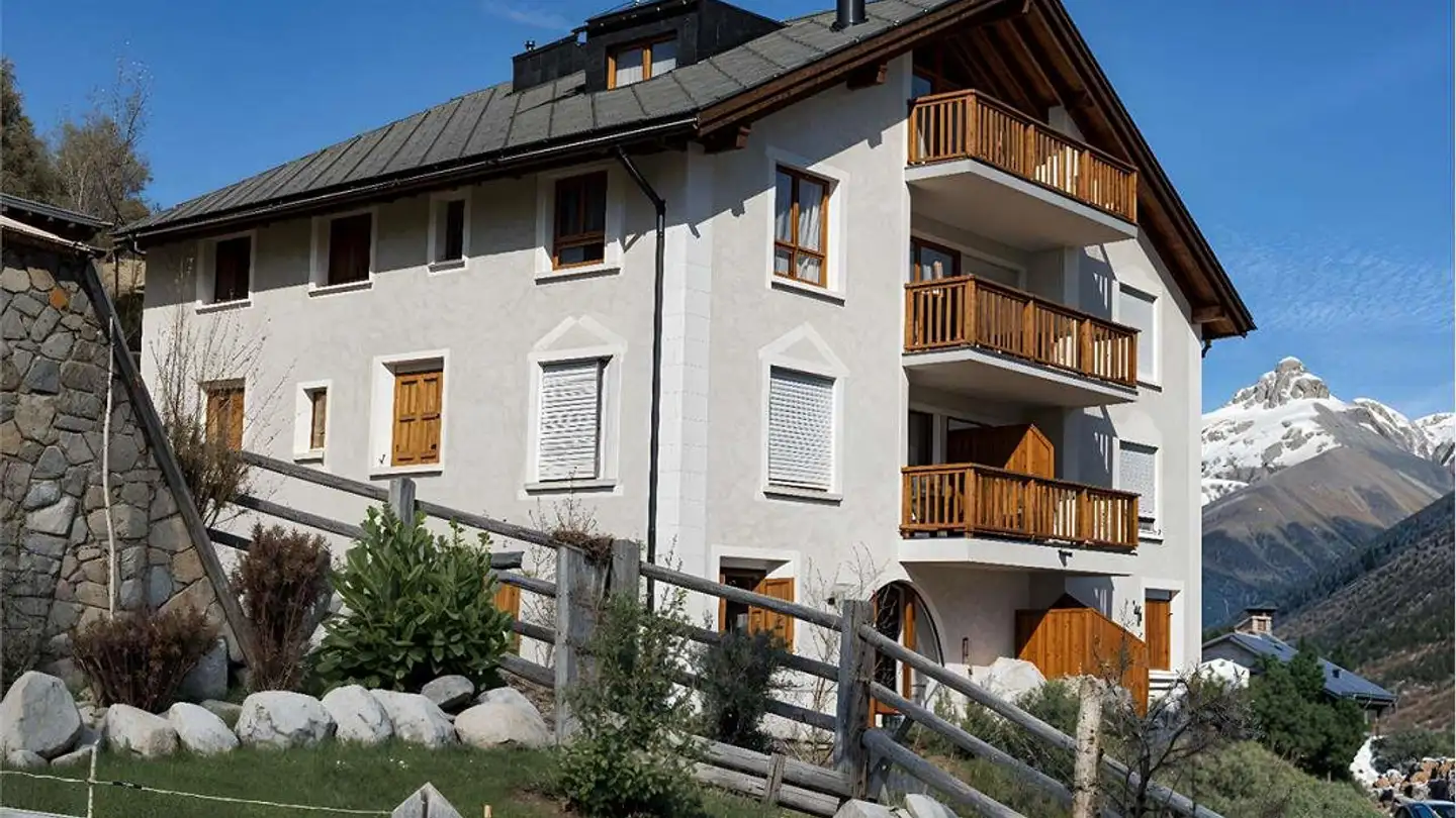 Furnished apartment for sale - 7524 Zuoz