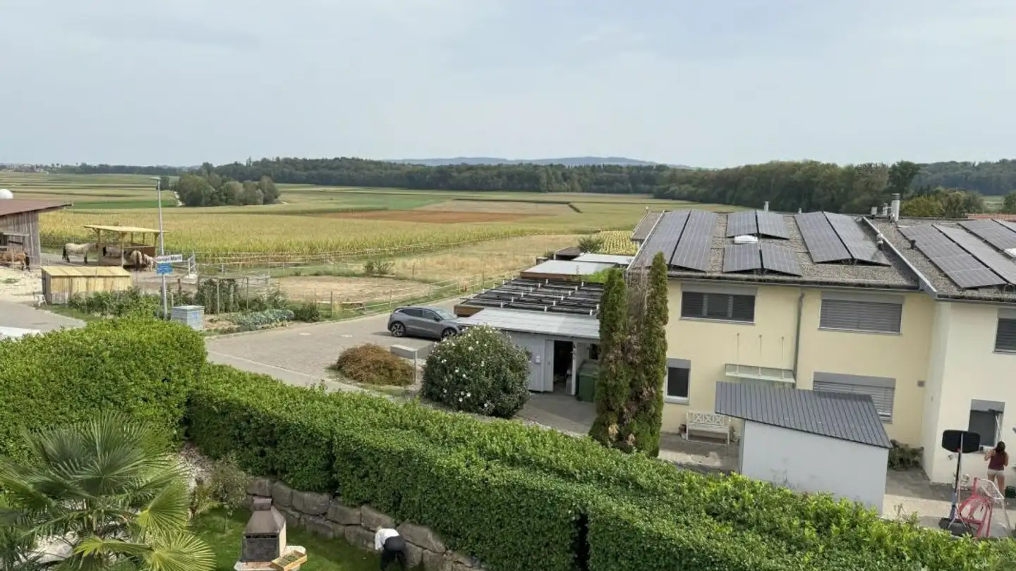 Attique à vendre - Akazienweg 3, 2575 Hagneck - Photo 2