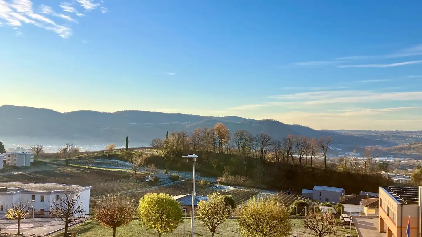 Appartement à louer - Via Loverciano 23, 6874 Castel San Pietro