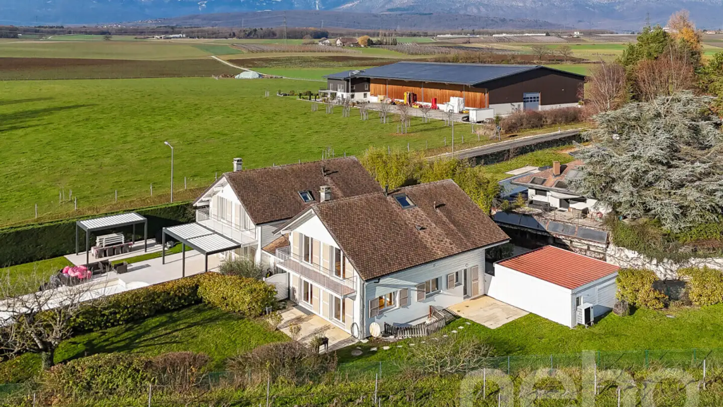 Row house for sale - 1291 Commugny