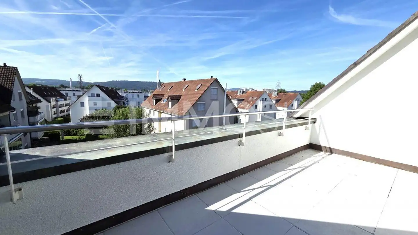 Attic flat for sale - 8152 Glattbrugg