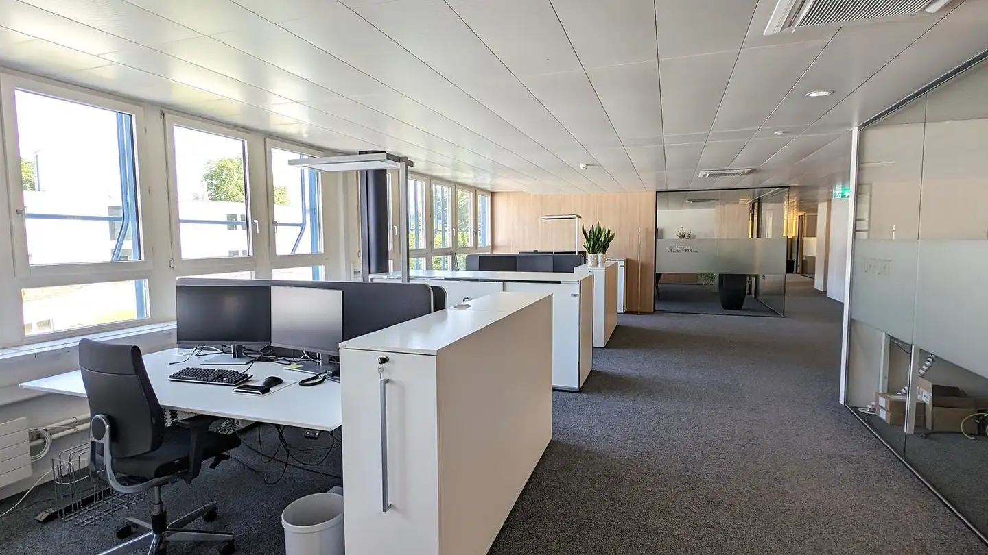 Bureau à louer - Rheinweg 7, 8200 Schaffhausen - Photo 2