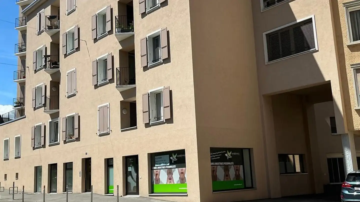 Commerciale in affitto - Rue De La Pierre-À-Mazel 1, 2000 Neuchâtel