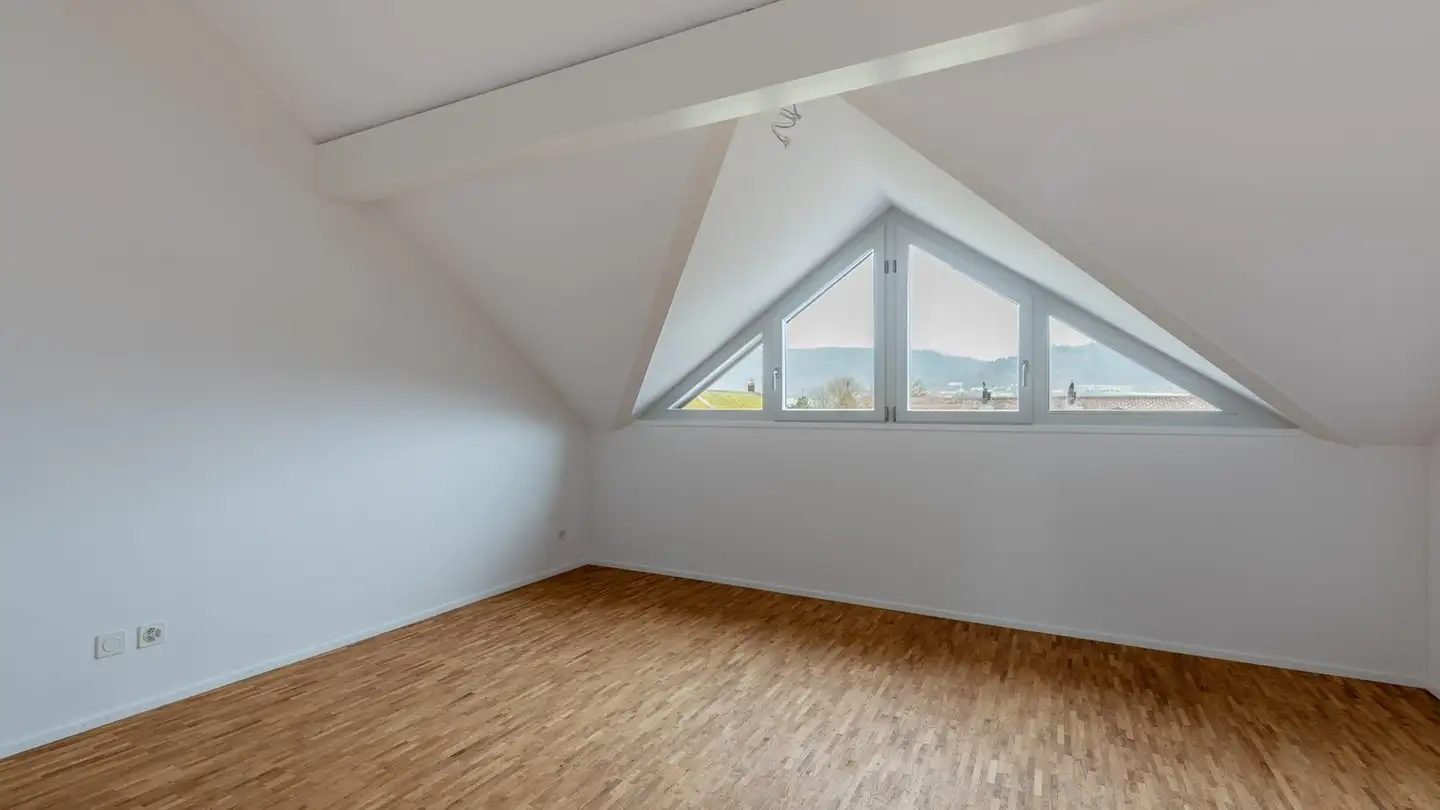 Dachgeschosswohnung mieten - Chemin De L'évêché / Bischofkänelweg 5, 2504 Biel/Bienne - Foto 4