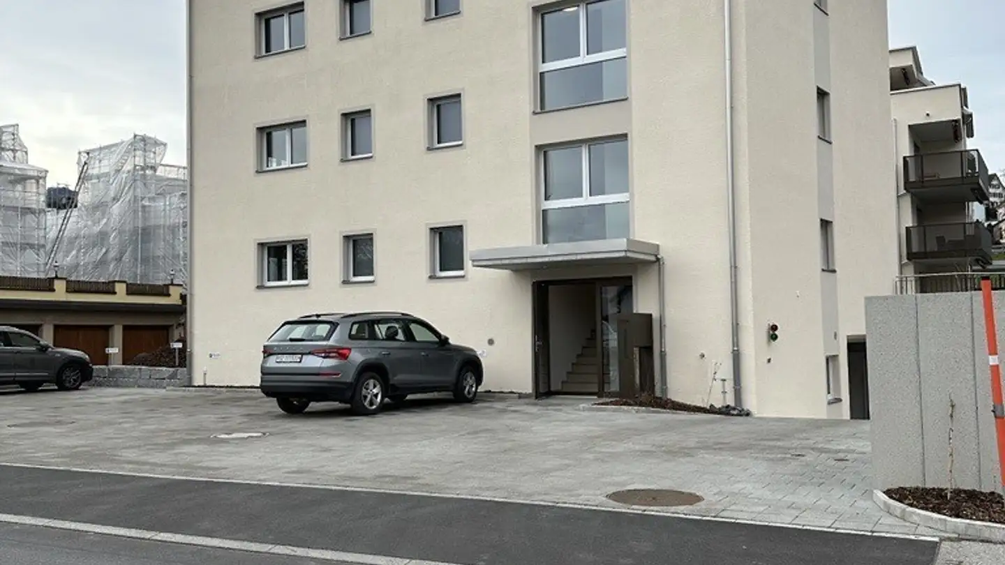 Commercial for rent - 8856 Tuggen - Photo 2