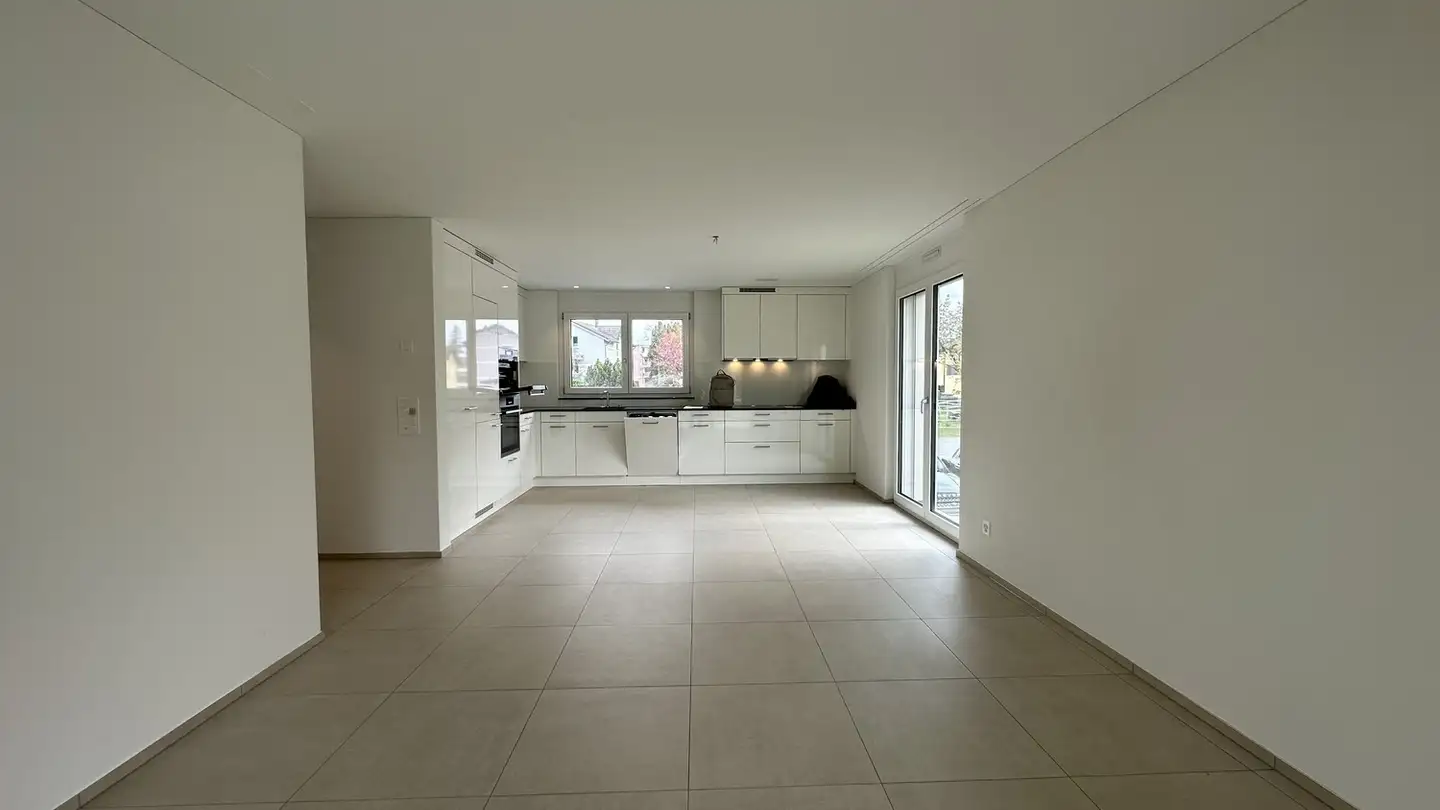 Commercial for rent - 8856 Tuggen - Photo 4