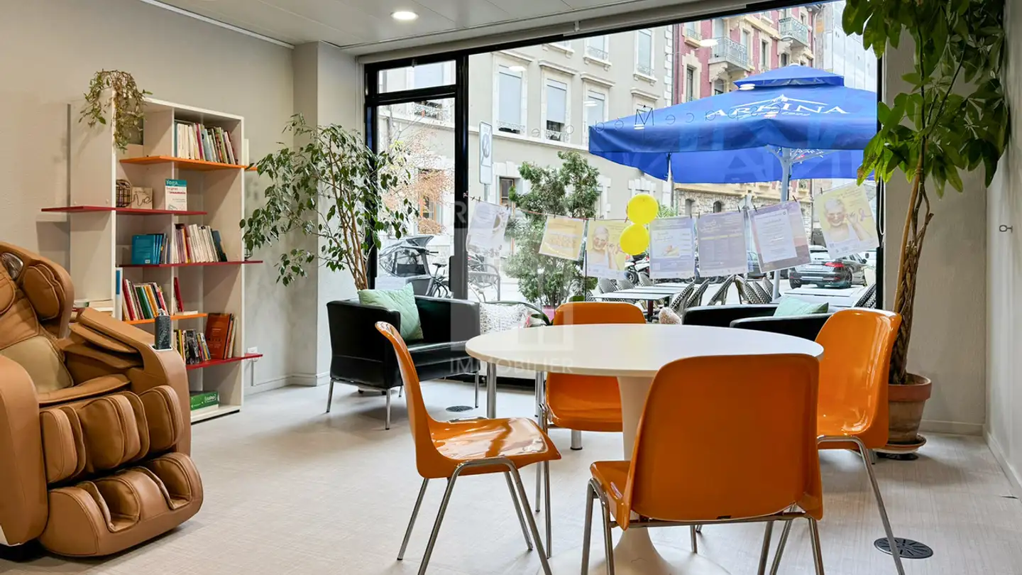 Bureau à louer - Rue Leschot 11, 1205 Genève - Photo 2