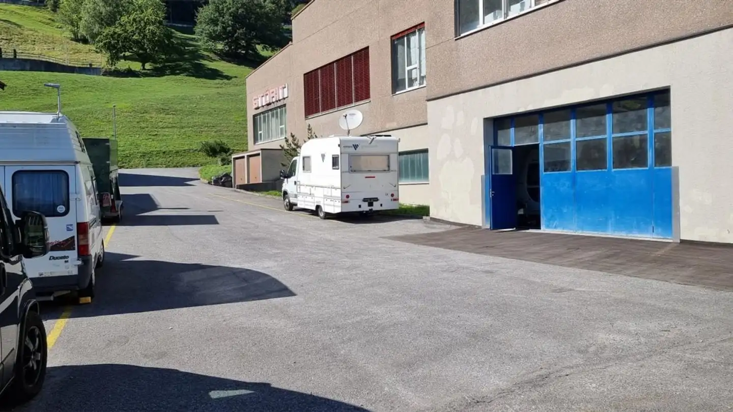 Parcheggio esterno in affitto - Fabrikstrasse 50, 9478 Azmoos - Photo 3