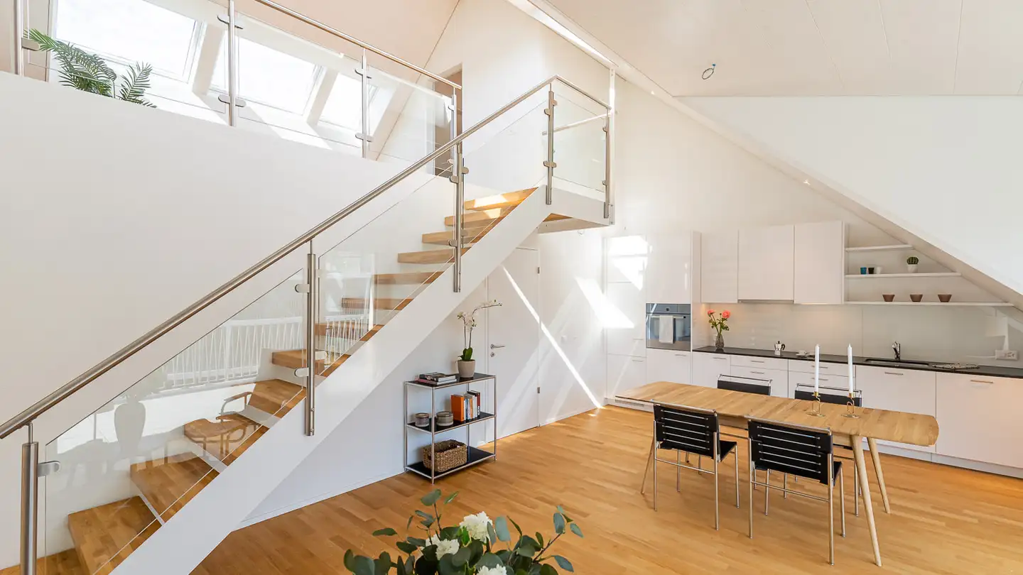 Duplex for sale - 8916 Jonen