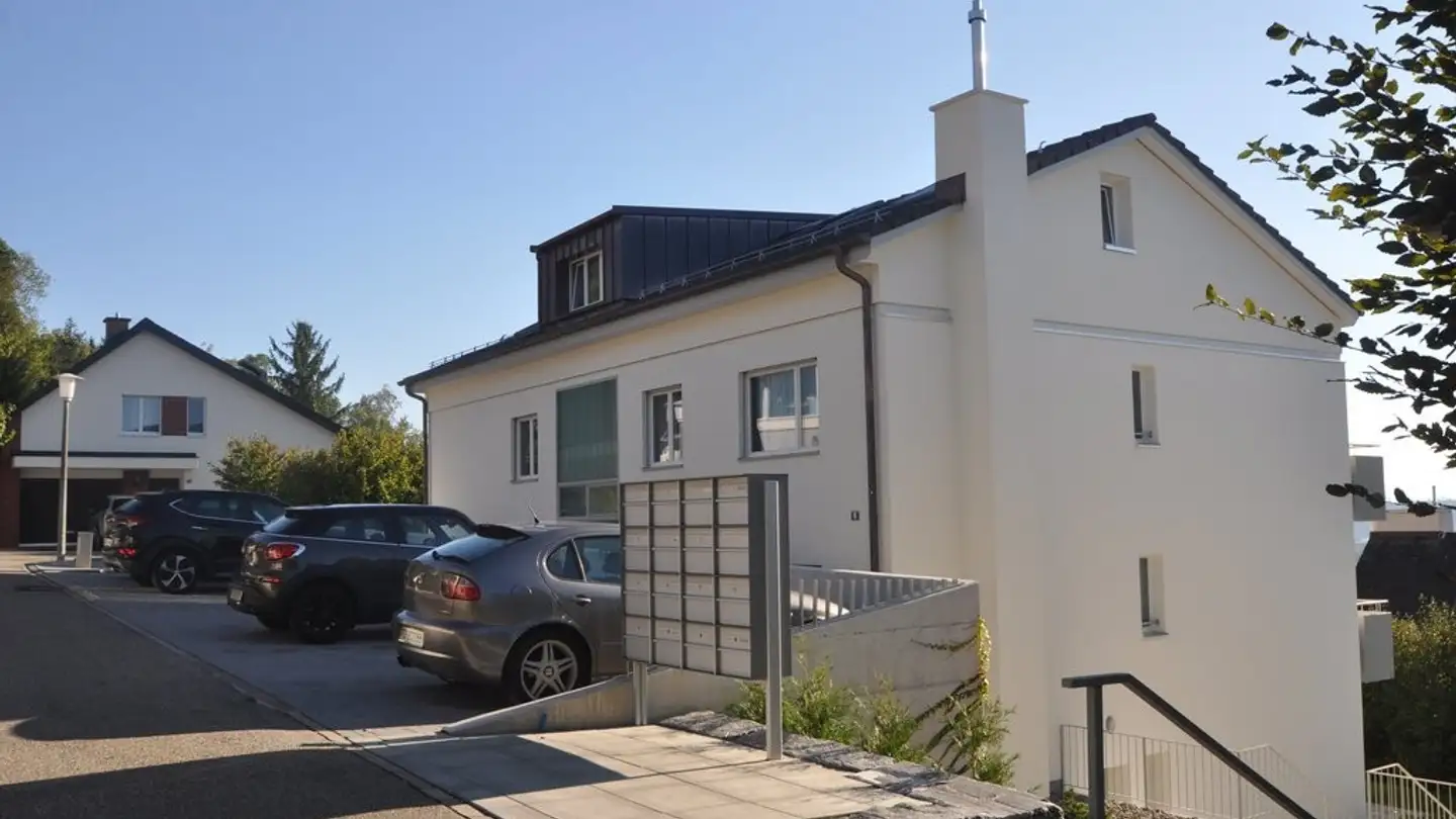 Outdoor parking space for rent - Gehrrebenstrasse, 8908 Hedingen