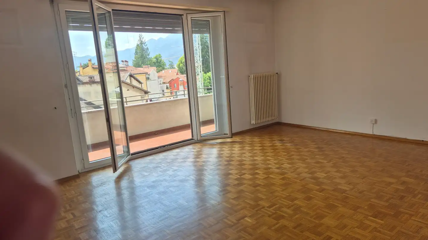 Appartement à louer - Via Buetti, 6600 Muralto