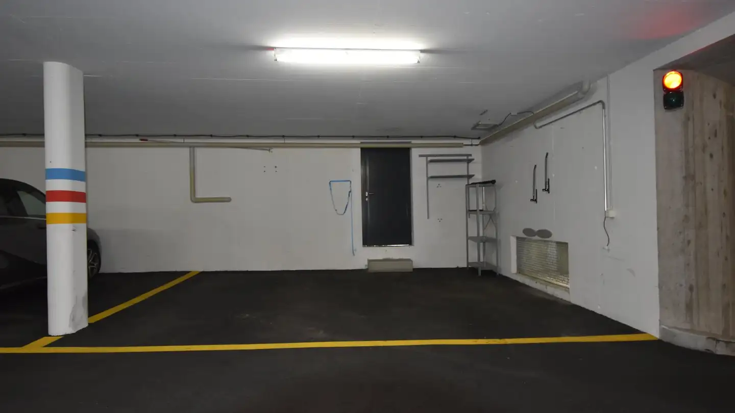 Place de parking souterraine à louer - Plattenstrasse 35, 8810 Horgen