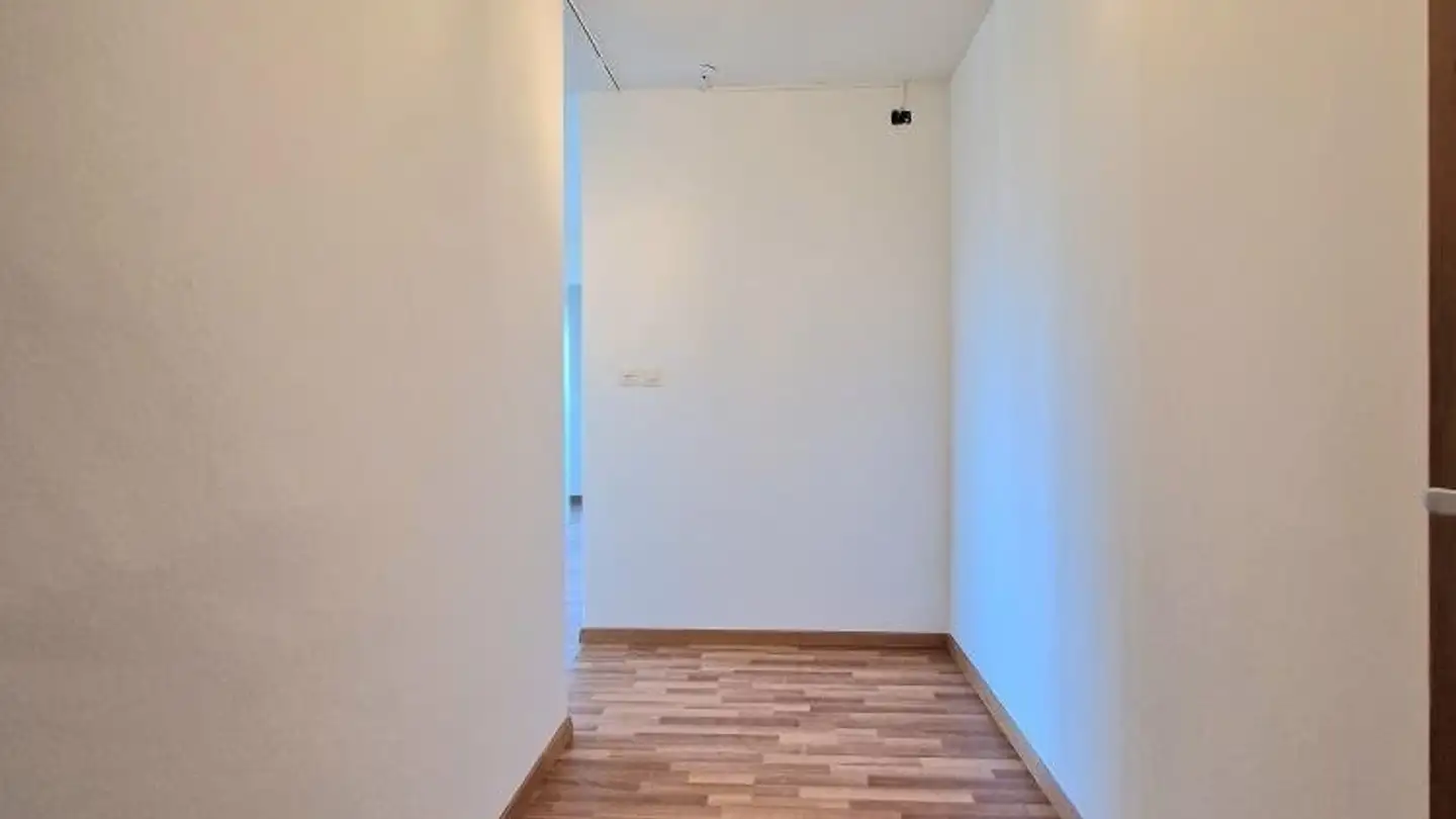 Apartment for rent - Charlottenweg 5, 8212 Neuhausen am Rheinfall - Photo 2