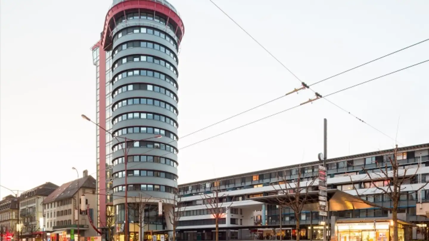 Place de parking intérieure pour moto à louer - Espacité 1, 2300 La Chaux-de-Fonds