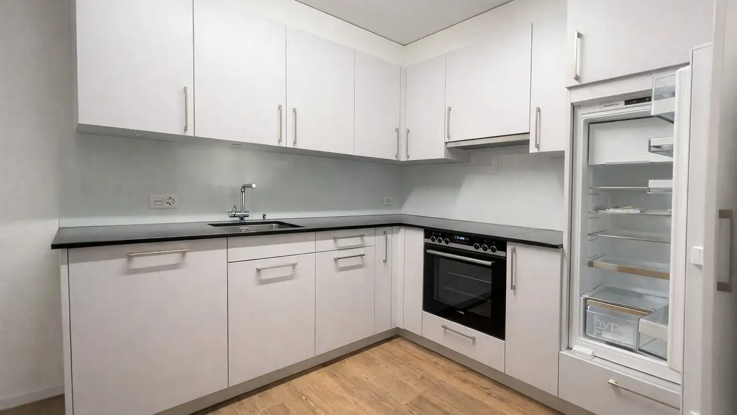 Dachgeschosswohnung mieten - Kirschgartenstrasse 3, 4132 Muttenz - Foto 2