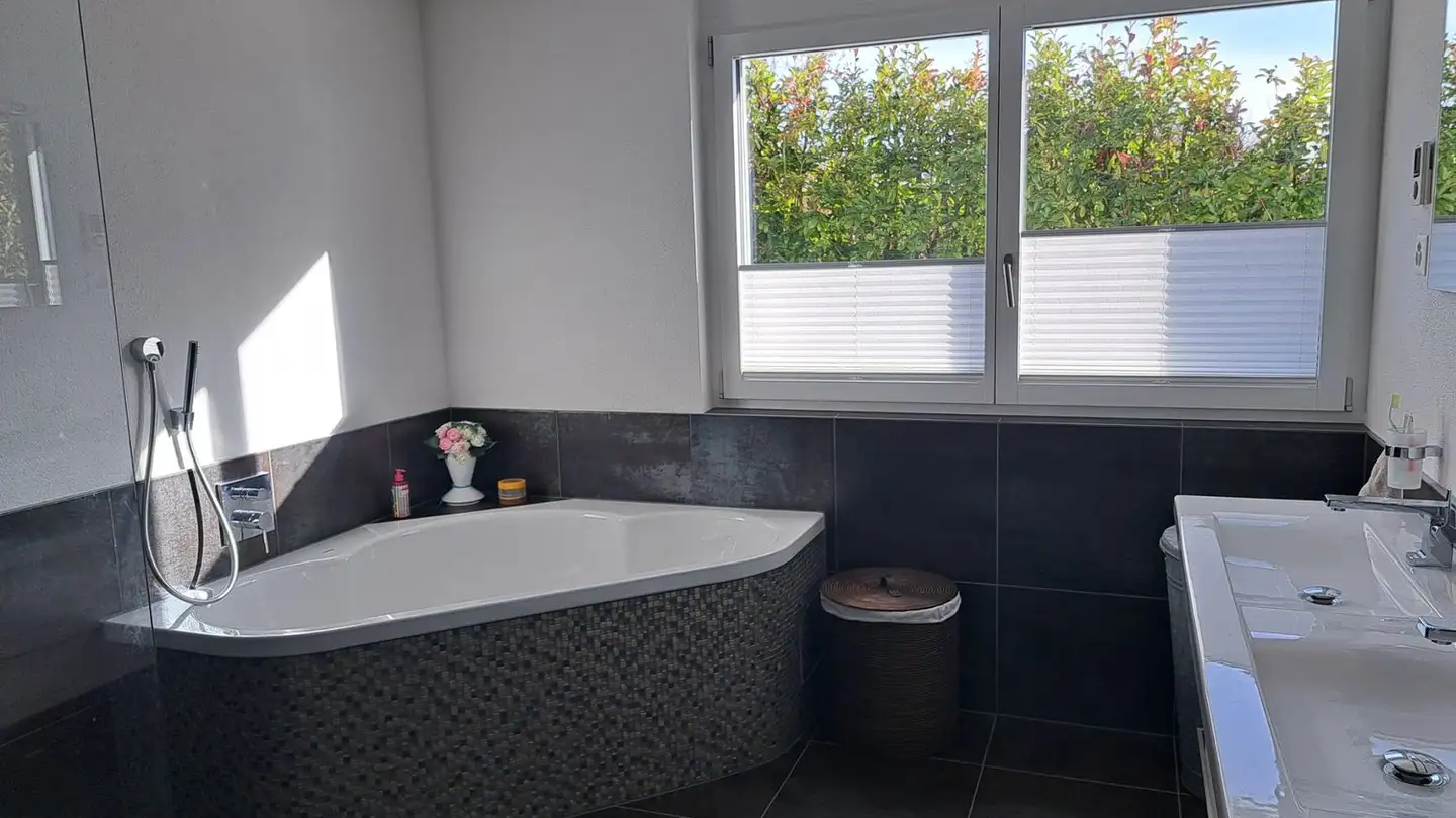 Wohnung mieten - Chemin Des Jordils 38, 1789 Lugnorre - Foto 4