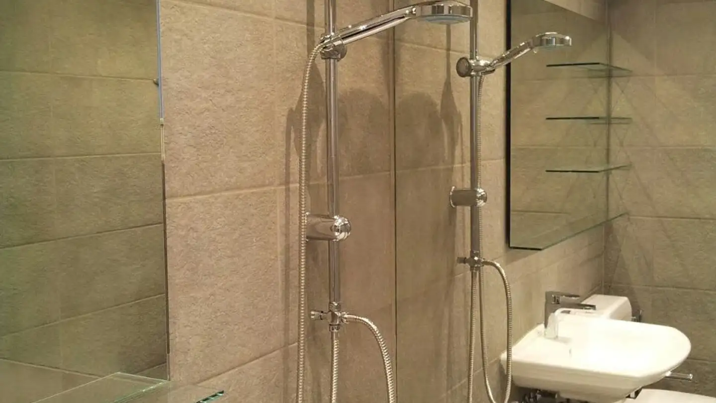 Wohnung mieten - Rue De La Patinoire / Eisfeldstrasse 11, 2504 Biel/Bienne - Foto 2