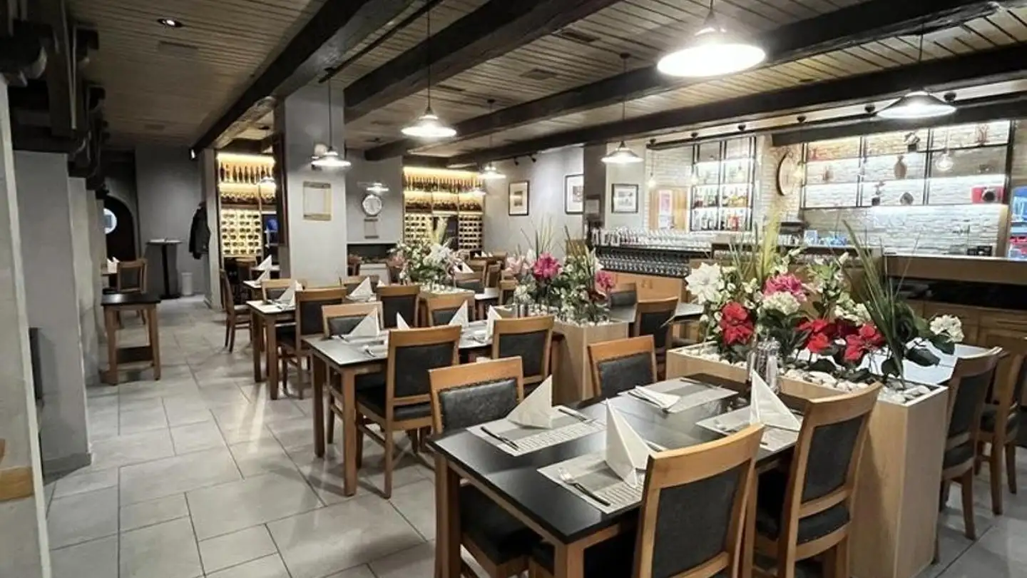 Commerciale in affitto - Rue Bournot 33, 2400 Le Locle