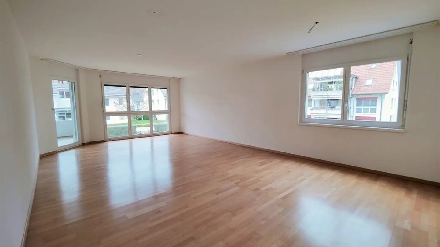 Apartment for rent - Länggenstrasse 3, 8184 Bachenbülach - Photo 2