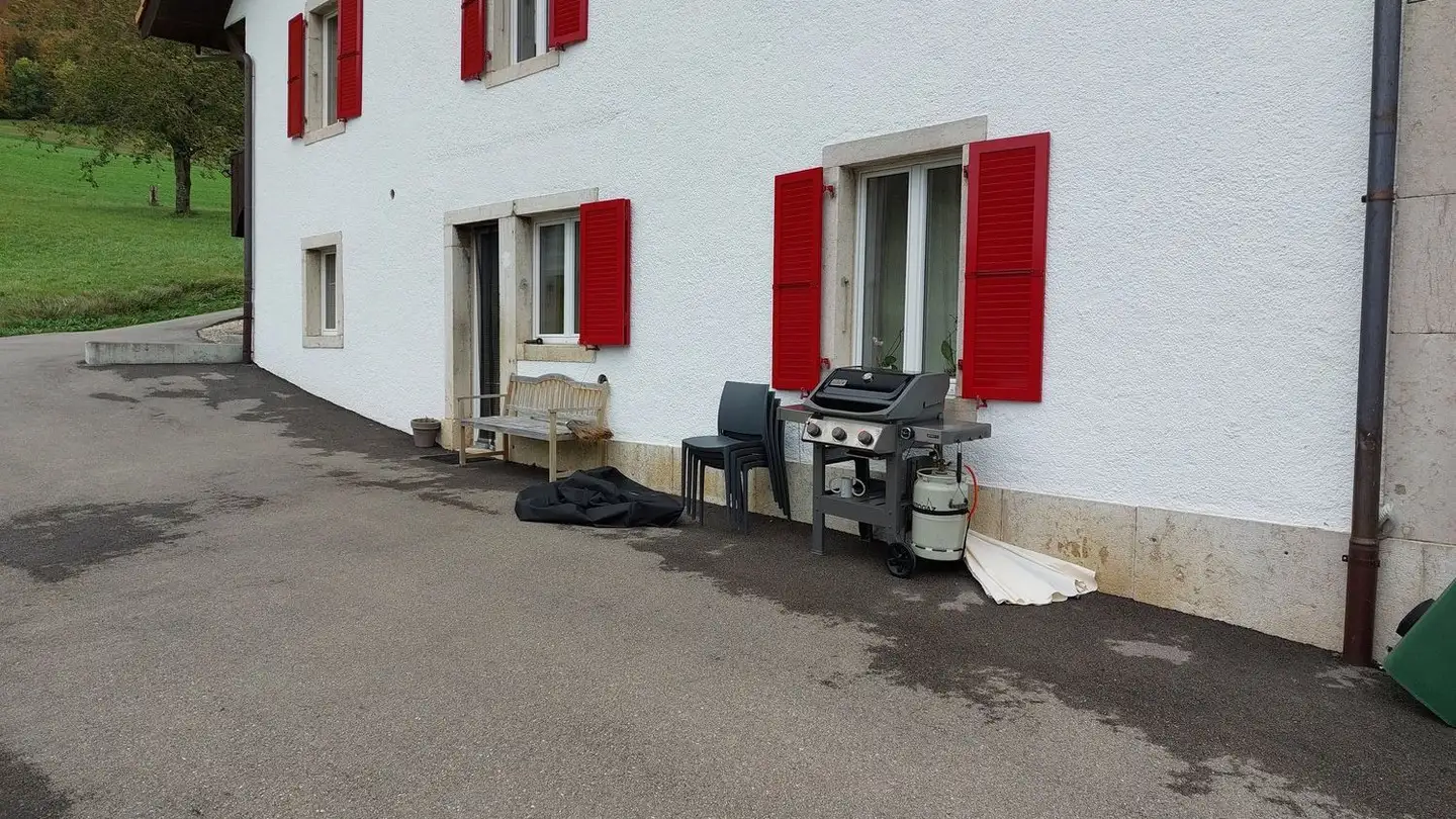 Appartement à louer - Sous Coaras 11, 2747 Corcelles BE - Photo 3