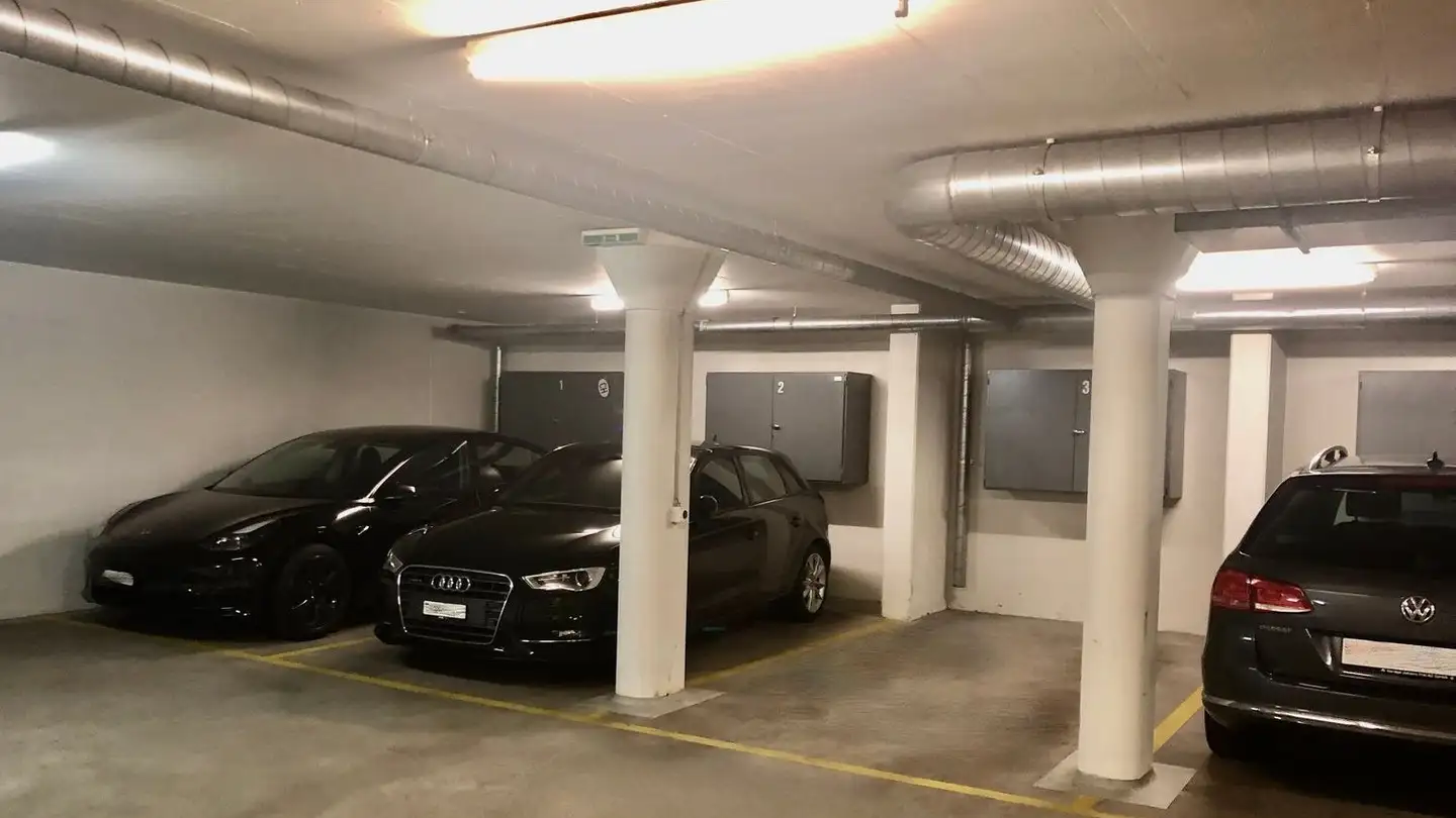 Place de parking souterraine à louer - Zimmergasse 9, 8008 Zürich - Photo 3