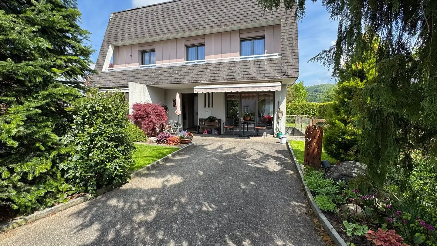 Maison individuelle à vendre - Dorfstrasse 2, 4665 Oftringen