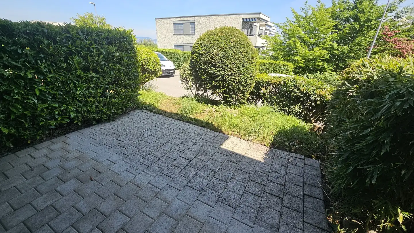 Apartment for rent - Feldblumenstrasse 31, 8134 Adliswil - Photo 2