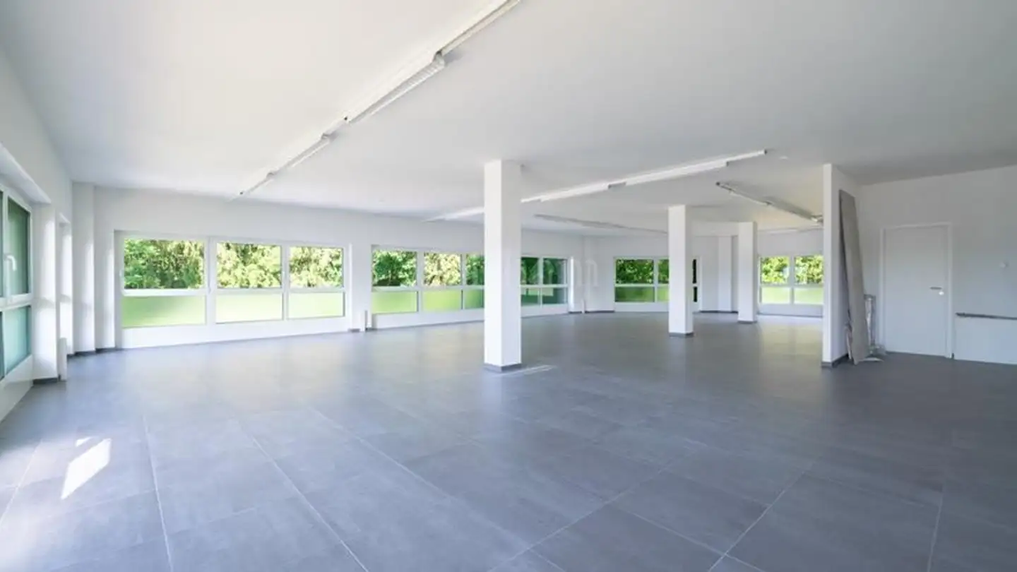 Spazio ufficio in affitto - Chemin de la Veyre d'en Haut 12B, 1806 St-Légier-La Chiésaz - Foto 3