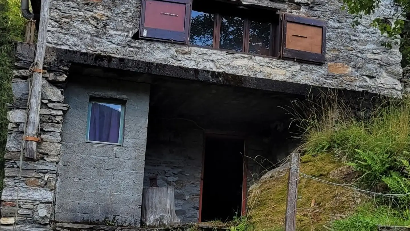 Einfamilienhaus kaufen - 6713 Malvaglia