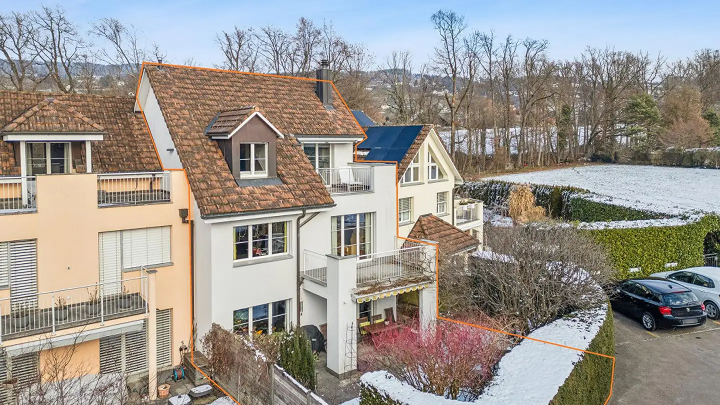 Stepped house for sale - 8706 Meilen - Photo 3