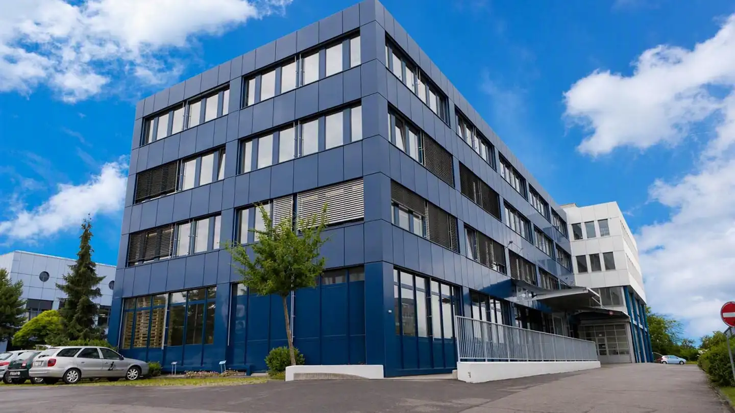Spazio ufficio in affitto - Sennweidstrasse 44, 6312 Steinhausen