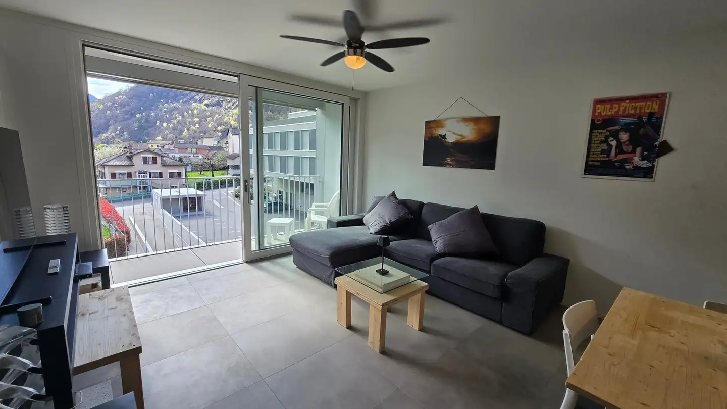 Apartment for rent - Piazza Stazione 14, 6537 Grono - Photo 2