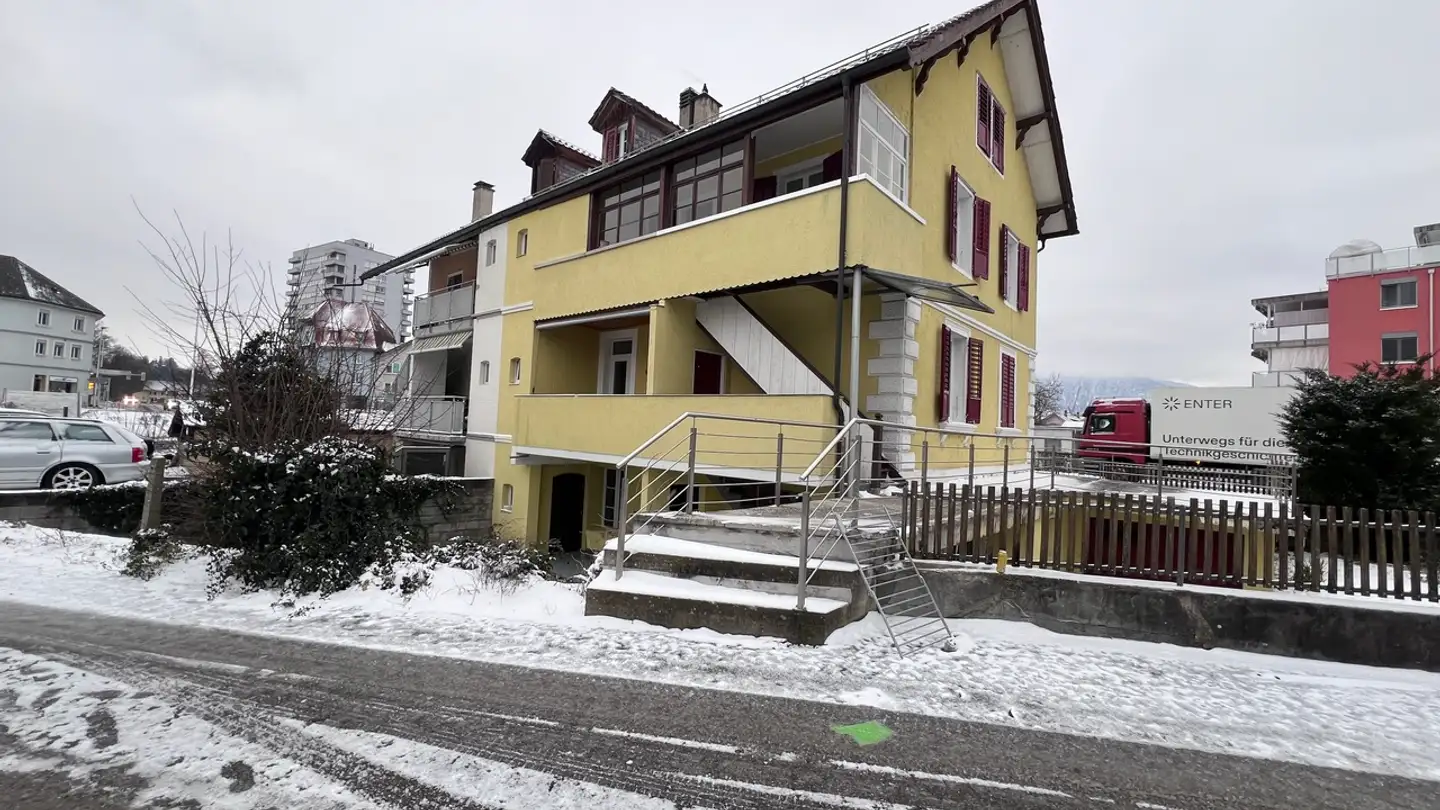 Attique à louer - 4552 Derendingen