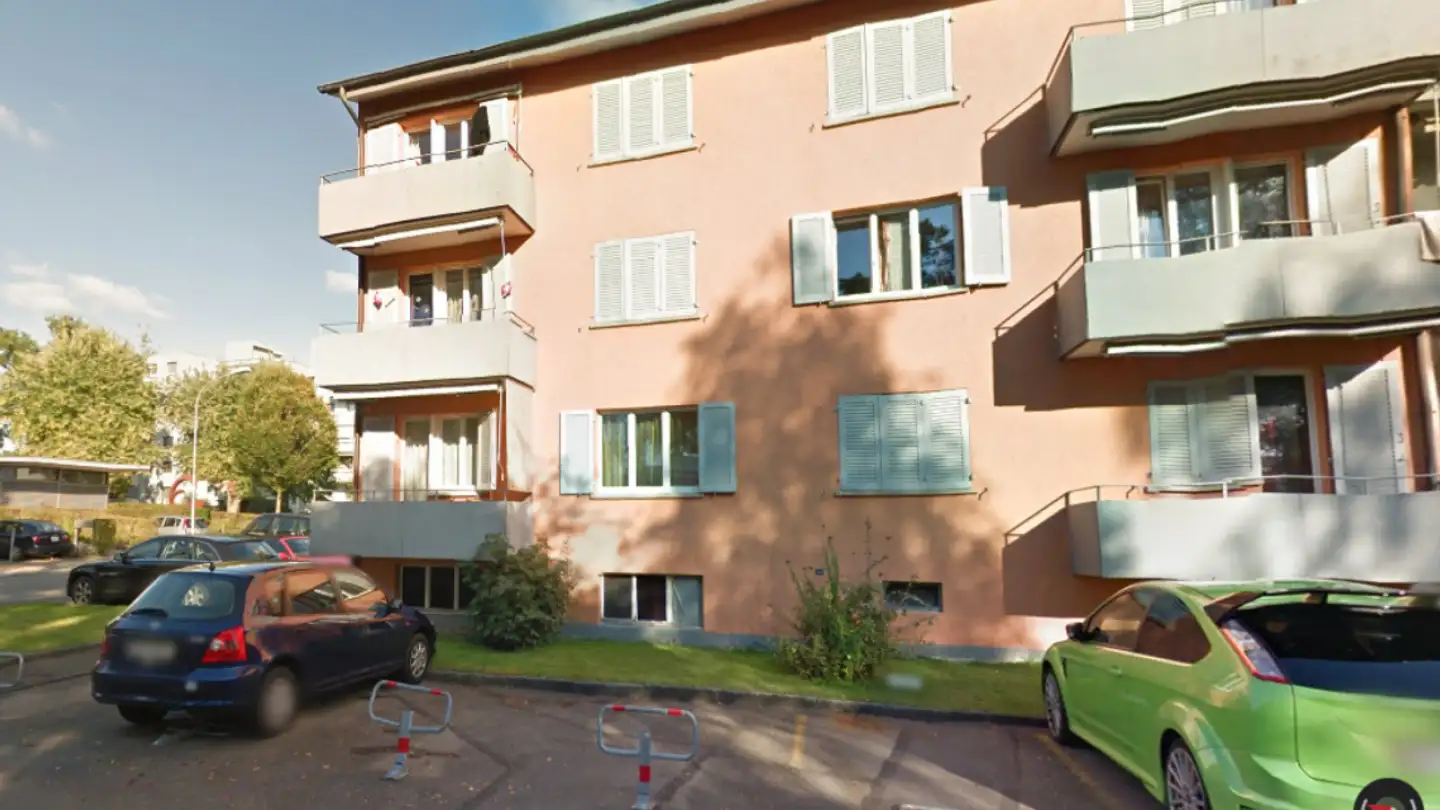 Parcheggio esterno in affitto - Wallisellenstrasse 247, 8050 Zürich