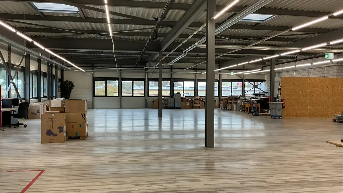 Commerciale in affitto - Bernstrasse 36, 3175 Flamatt - Photo 2