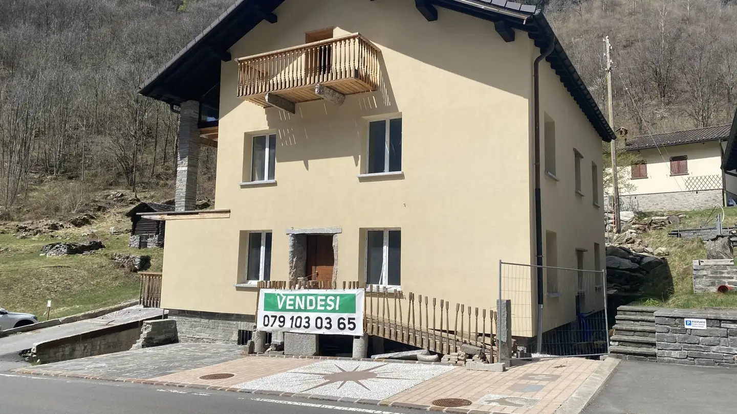 Maison individuelle à vendre - 6543 Arvigo