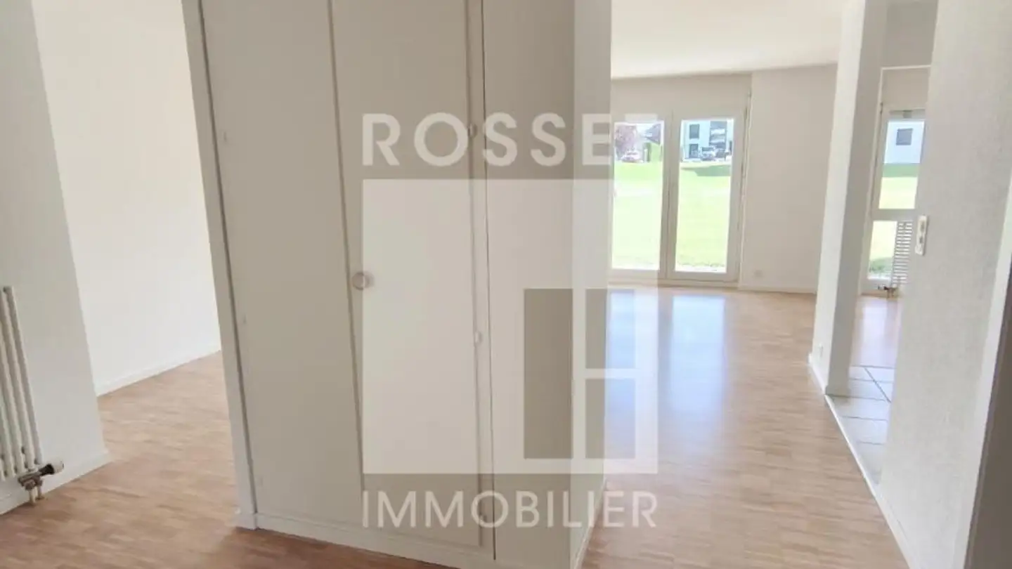 Apartment for rent - Rue Du Câro 8, 1630 Bulle - Photo 2