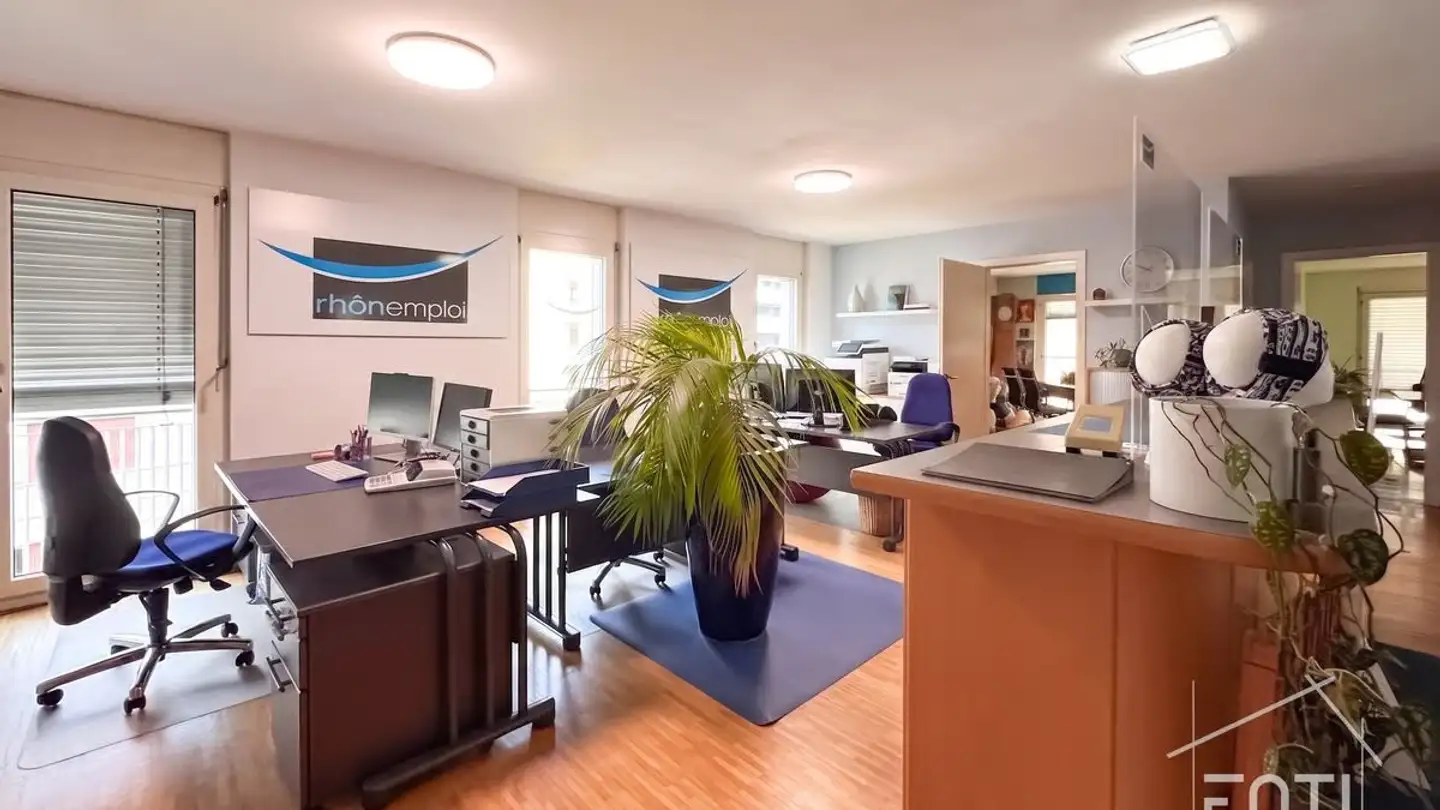 Office space for sale - Rue Du Coppet 14, 1870 Monthey - Photo 2