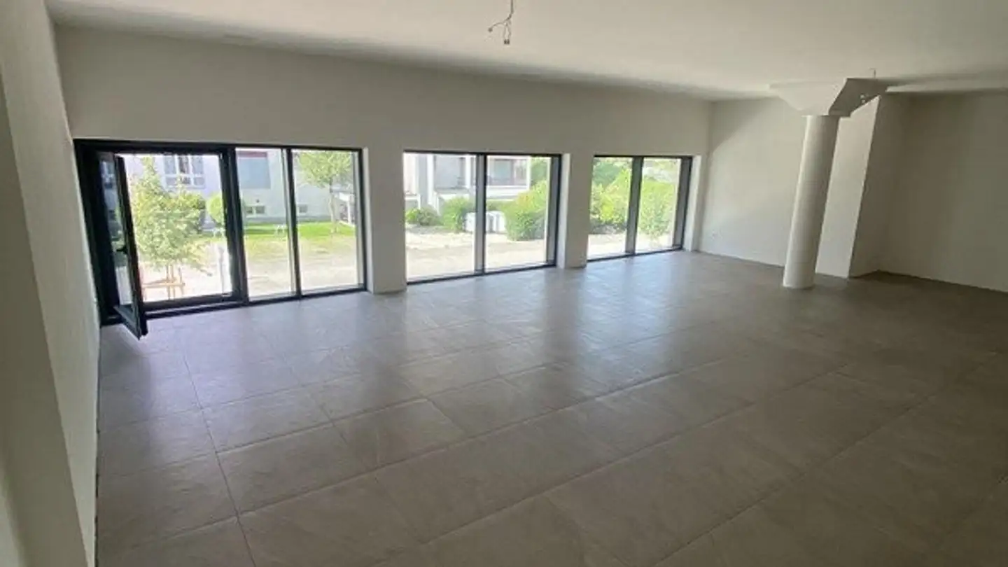 Commercial à louer - Bodenhof 1, 6014 Luzern - Photo 2