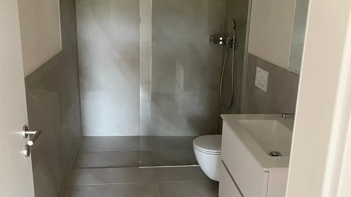Wohnung mieten - Russirainstrasse 5, 5737 Menziken - Foto 3