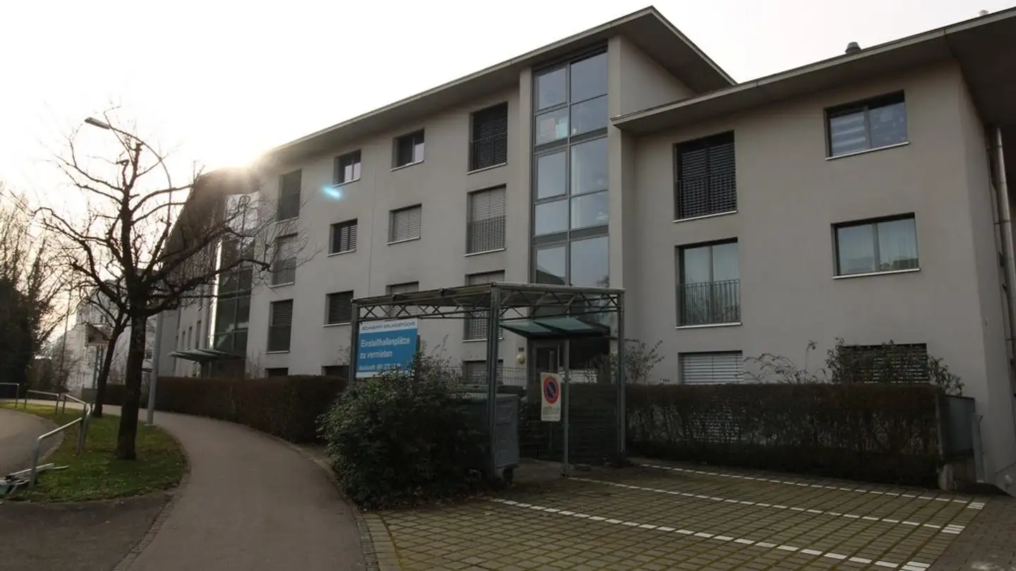 Parcheggio sotterraneo in affitto - Dianastrasse 12, 4310 Rheinfelden - Photo 3